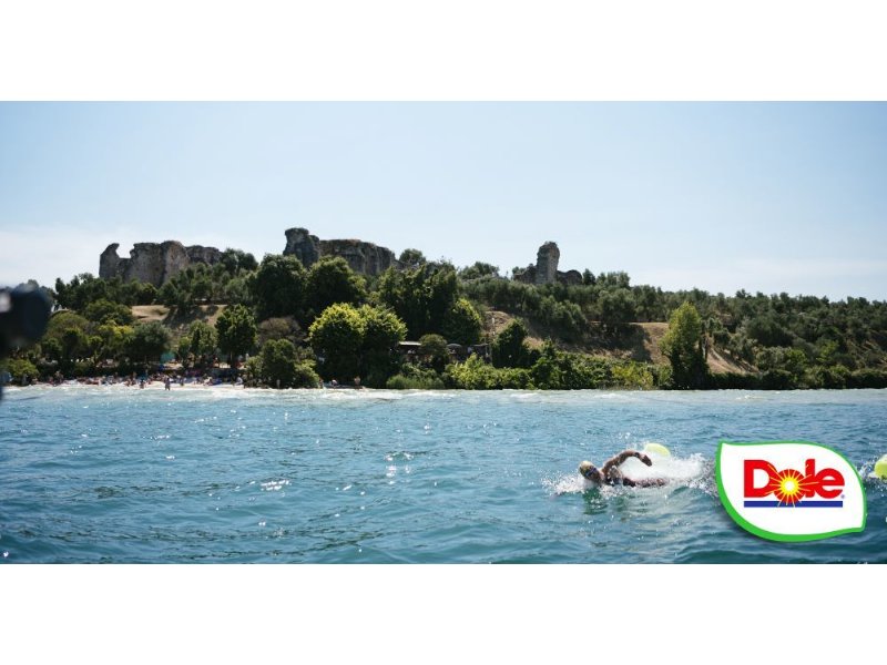 Dole Italia è partner della Swimtheisland Sirmione