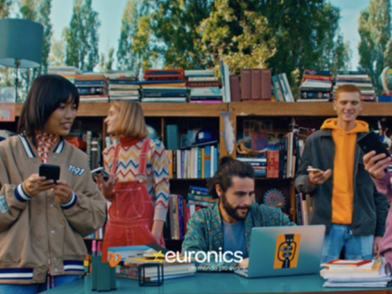 Euronics torna in campagna adv per il "Back to school"