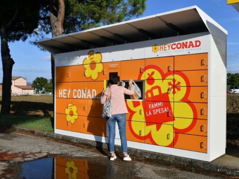 Hey Conad lancia i primi “locker” sempre aperti a Forlì