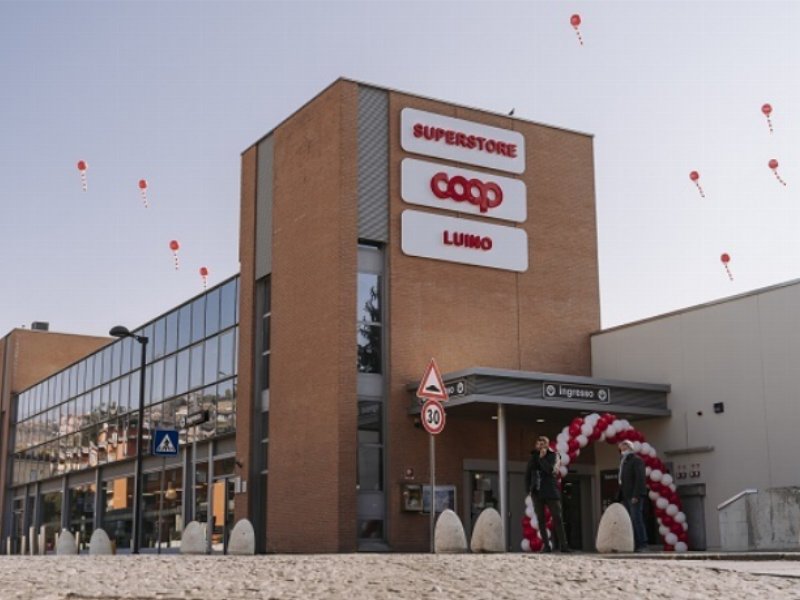 Il punto vendita Nova Coop di Luino (Va) diventa un superstore