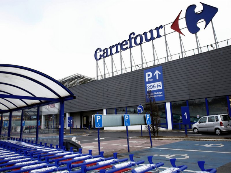 Mds Investements fa scorta di ipermercati Carrefour