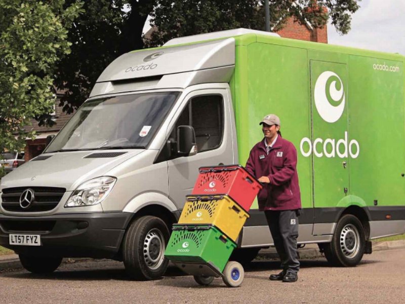 Ocado accelera sul processo di automazione dei magazzini