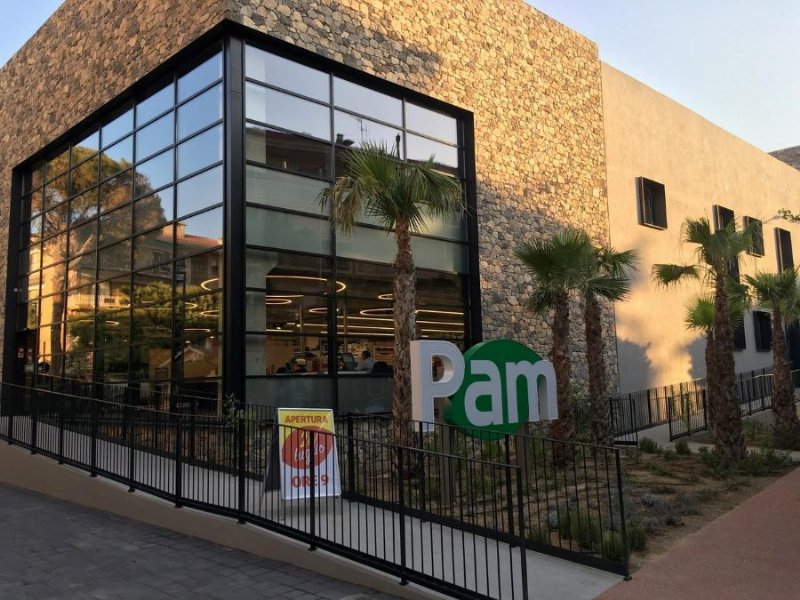 Pam: inaugurato il nuovo supermercato di Diano Marina