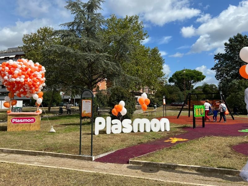 Plasmon dona un nuovo parco giochi alla citta’ di Latina