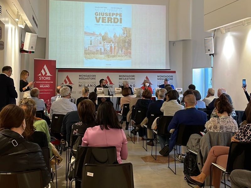 Presentato a Milano “Nelle terre di Giuseppe Verdi, viaggio tra i caseifici del maestro”