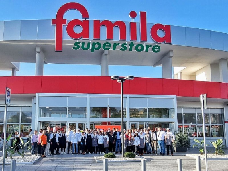 Riapre a Bari il Famila Superstore di via Livatino