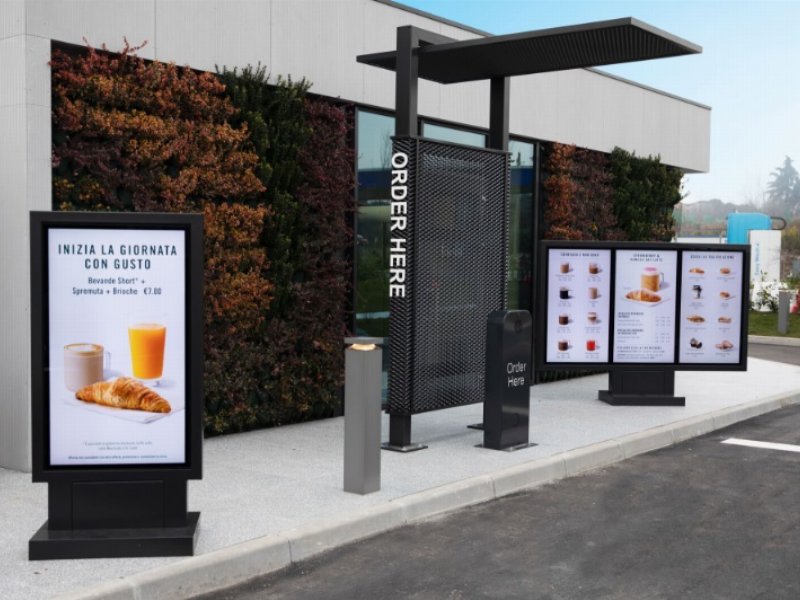 Starbucks apre, in collaborazione con Percassi, il suo primo Drive Thru in Italia