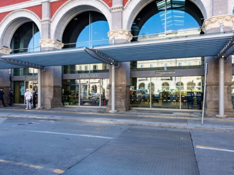 Supermarket Esselunga apre a Torino Porta Nuova