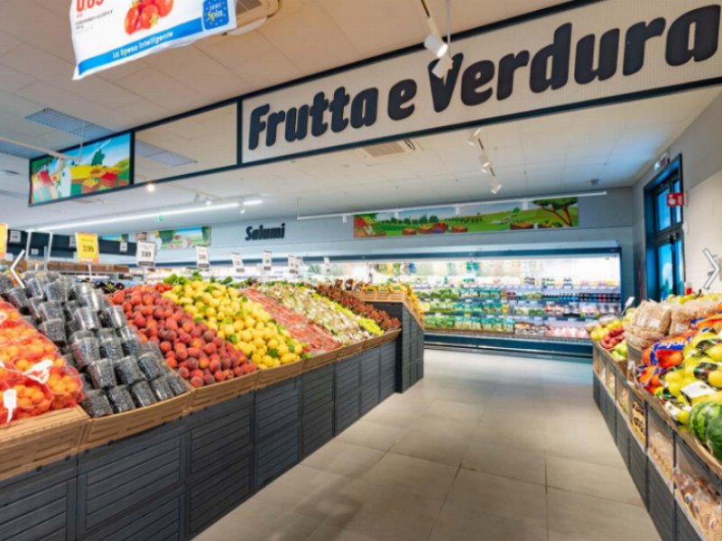 Tosca migliora l'aspetto del reparto ortofrutta con soluzioni personalizzate