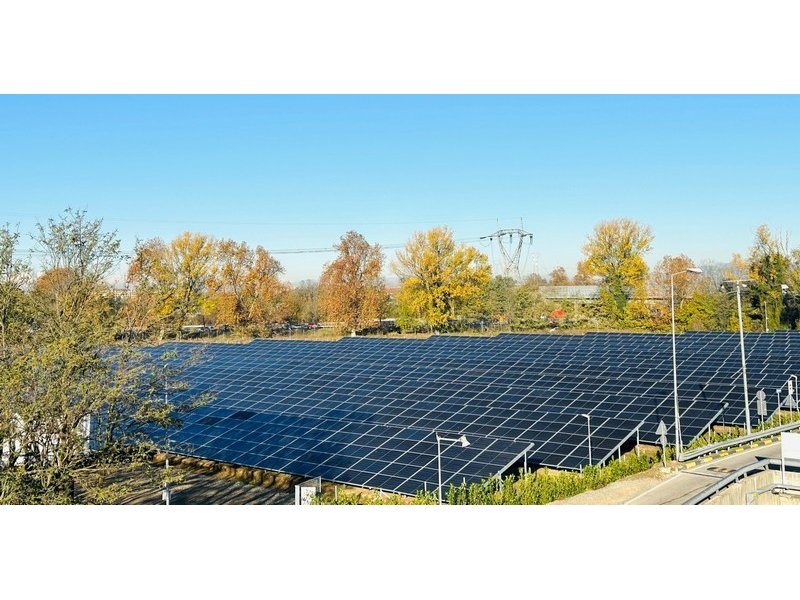 Al Carosello di Carugate apre un parco fotovoltaico da 3.210 pannelli solari