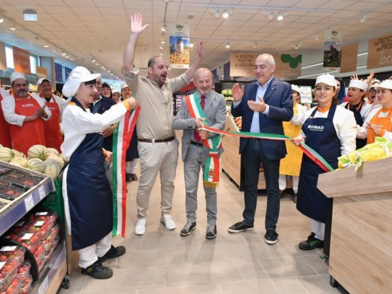 Conad riapre dopo il restyling a Vallefoglia (Pu)