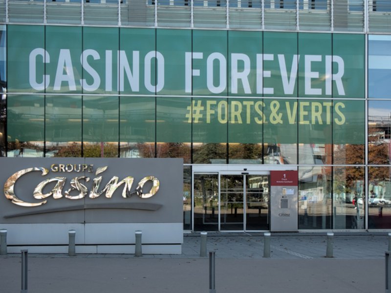 Daniel Kretinsky si compra gruppo Casino