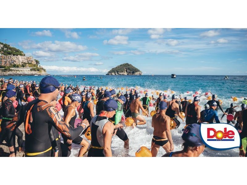 Dole in Liguria per il weekend di nuoto in acque libere