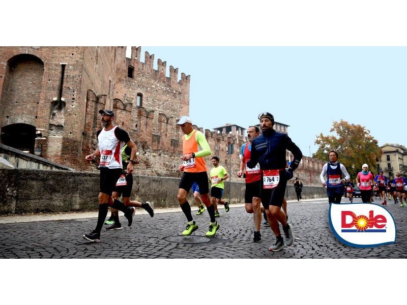 Dole Italia insieme ai runners di Verona run marathon