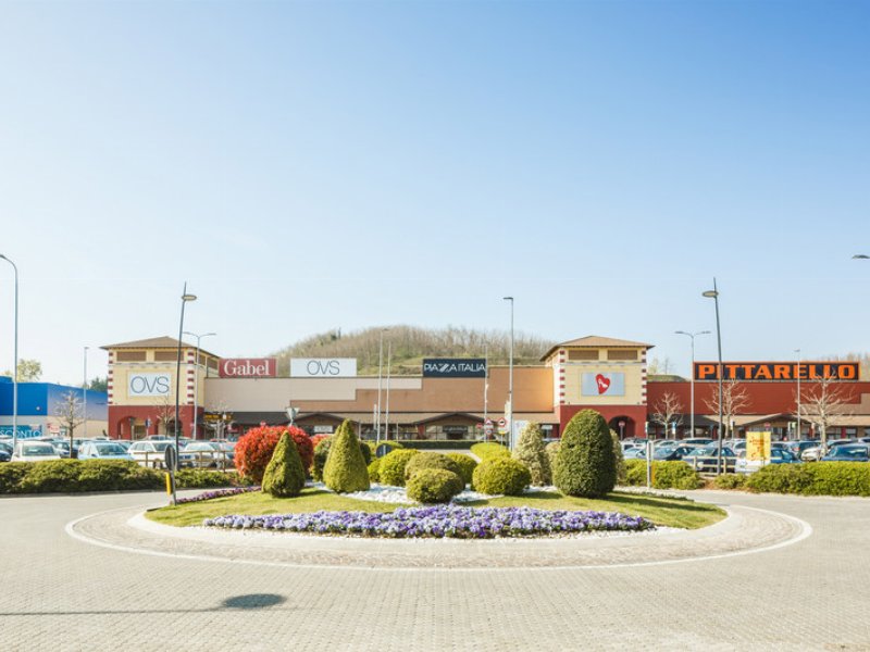 Due nuovi incarichi per Promos: Serravalle e Roero retail park