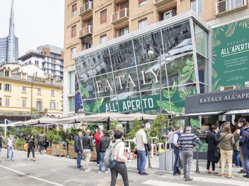 Eataly chiude il 2022 con ricavi di 605 milioni, in crescita del 30%