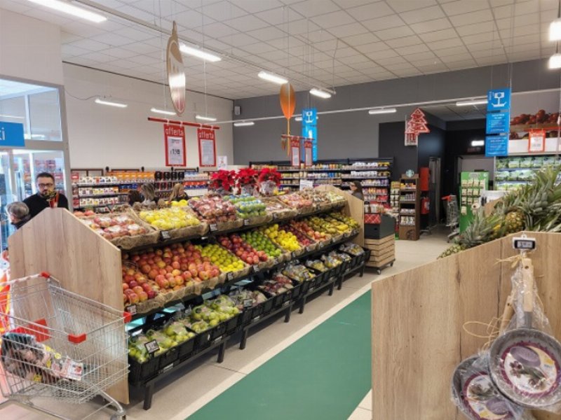 gruppo-megamark-inaugura-un-nuovo-famila-superstore-in-puglia