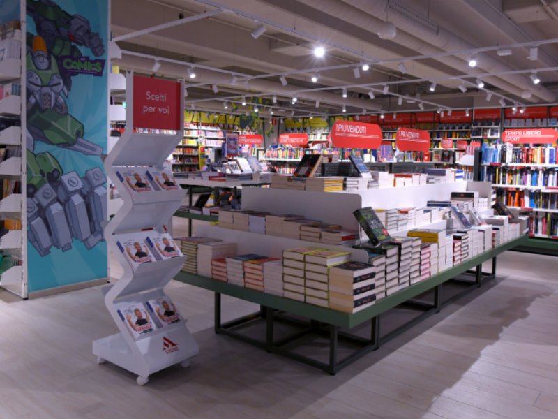 Il concept Mondadori Store nel borgo medievale di Conversano