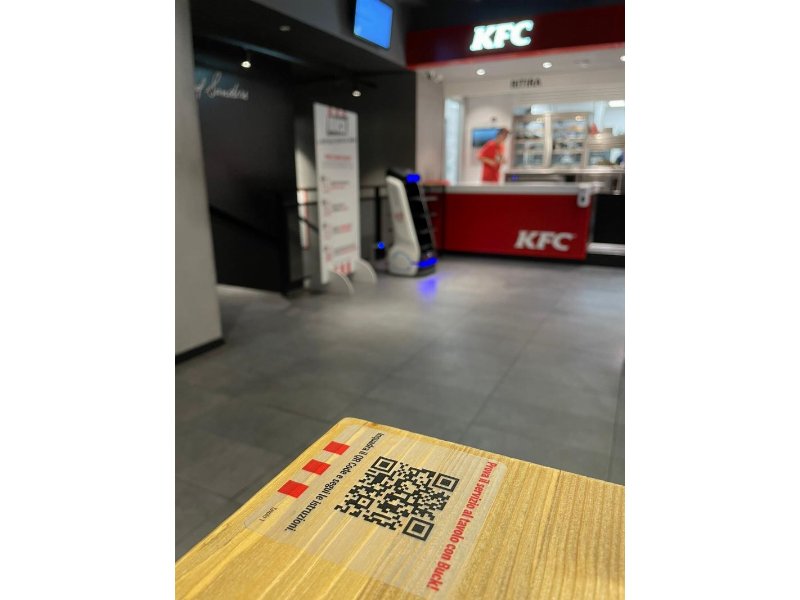 Intelligenza artificiale: Kfc presenta a Verona Buck, il nuovo aiutante robot