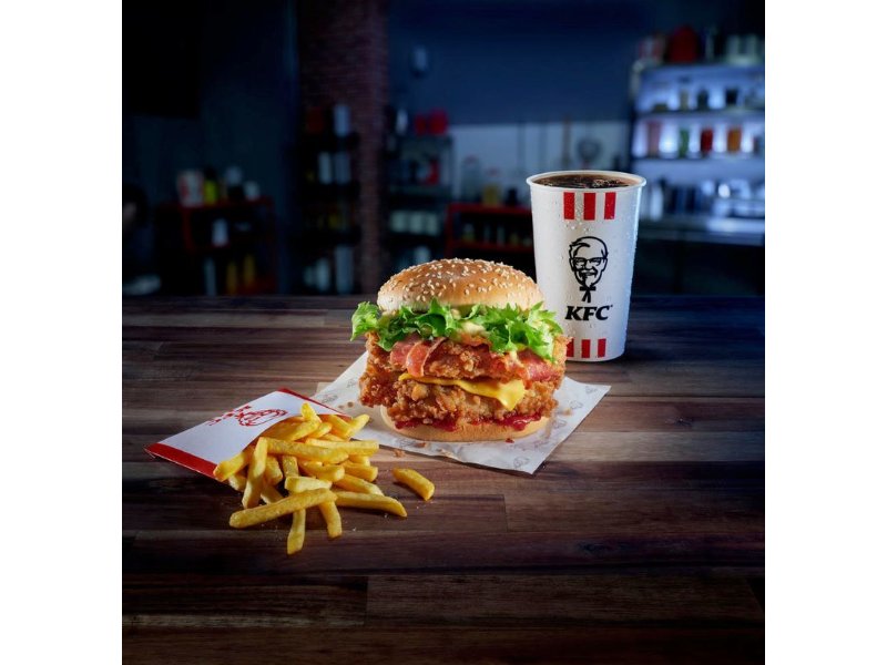 Kfc: arriva il Double Colonel’s Burger