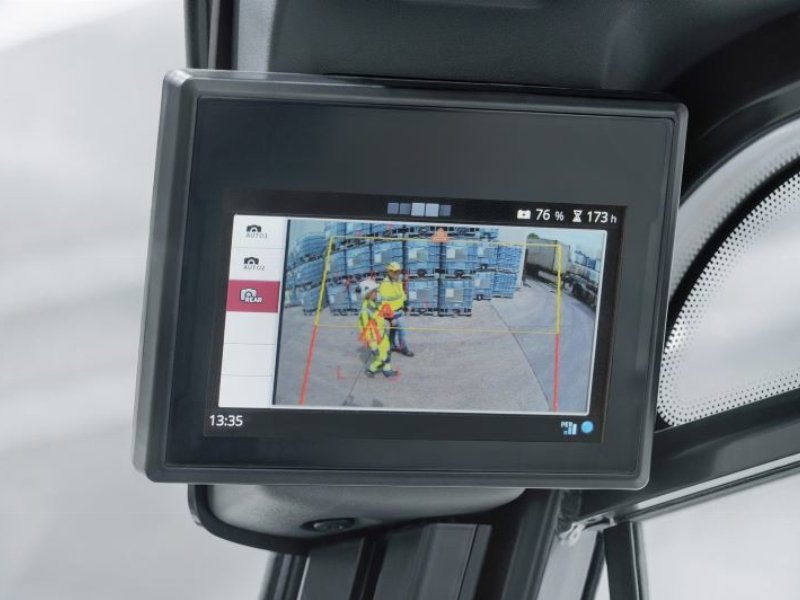 Linde MH presenta la “Reverse assist camera”