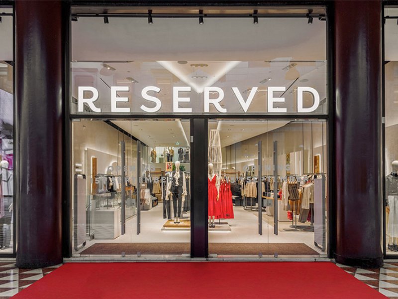 Altri due nuovi tenant (esclusivi) per Merlata Bloom: arriva la moda di Reserved e Mohito