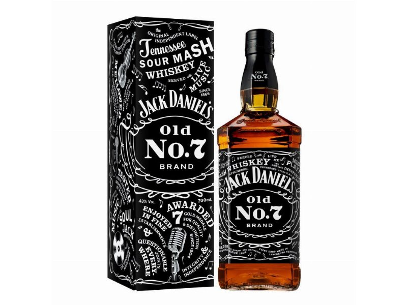 Paula Scher rielabora l’etichetta dell’iconico Jack Daniel’s