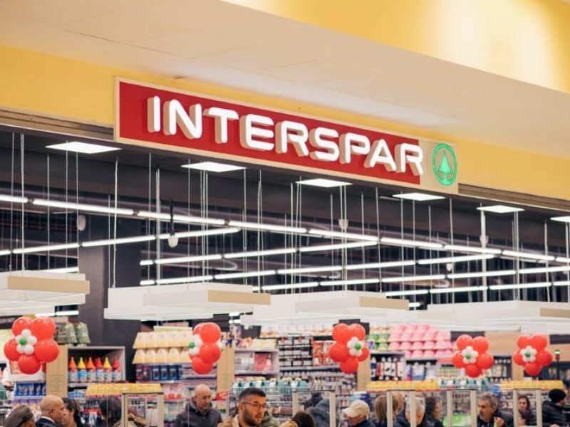 Restyling per l’Interspar di Vibo Valentia