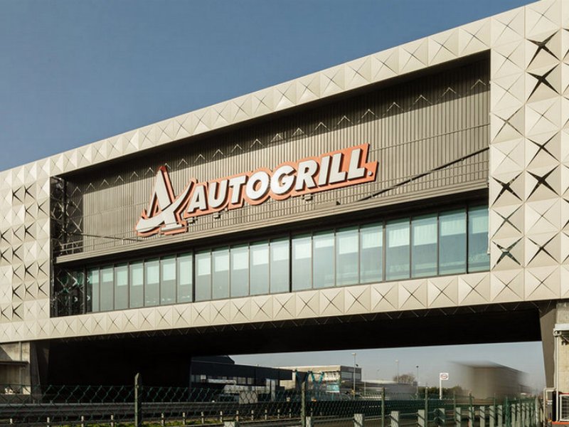 Via libera al matrimonio Dufry-Autogrill. Formalizzato il colosso da 12 miliardi