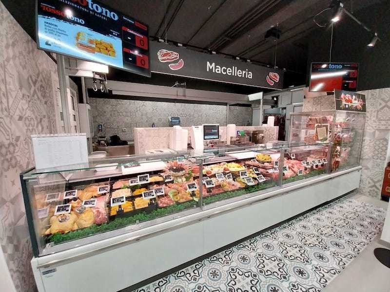 Apulia Distribuzione apre i prime due store a insegna Rossotono