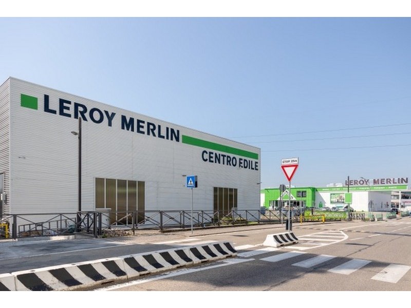 Leroy Merlin apre a Corsico (MI) il primo Centro edile lombardo e crea un hub di 16 mila mq