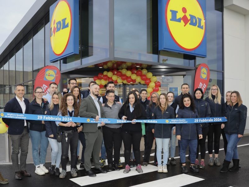 Lidl, taglio del nastro a Cassano D’Adda