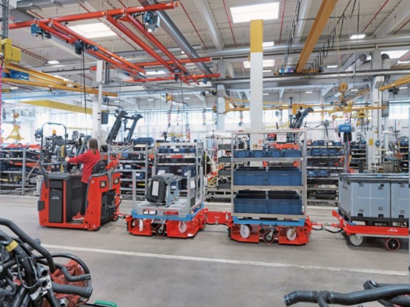  Linde Mh arrichisce la gamma di trenini logistici