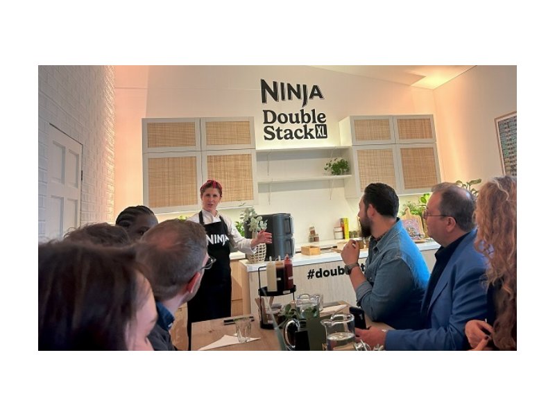 Ninja: la nuova gamma di innovative friggitrici ad aria celebrata da un ristorante a Londra