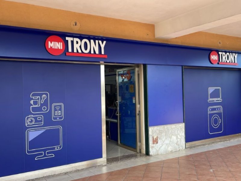 Trony inaugura un nuovo Mini Trony a S.Teresa di Riva (Me)