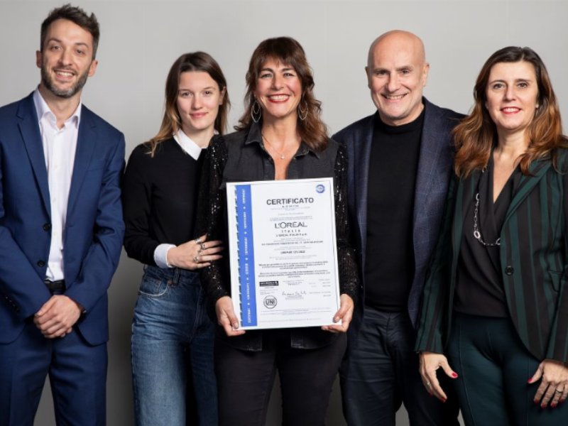 TÜV Italia certifica la parità di genere per L'Oréal Italia