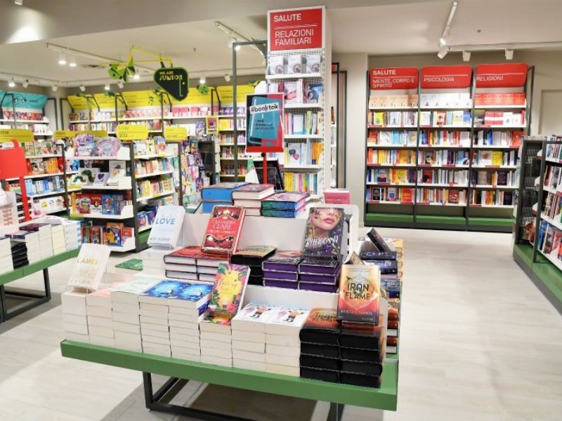 Una libreria Mondadori Store nel cuore di San Giorgio a Cremano (Na)