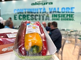 Cornelio: nuova identità per il peperone corno dolce di Valfrutta Fresco