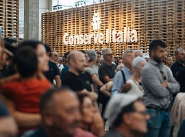 Conserve Italia apre le porte della smart factory di Pomposa: oltre 2.000 persone all