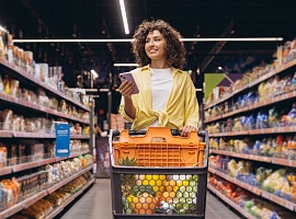 Chiusure domenicali: 4,9 milioni di famiglie fanno regolarmente la spesa di domenica