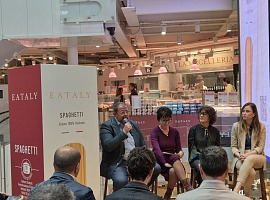 Eataly lancia la pasta di filiera sostenibile. Cresce la marca privata