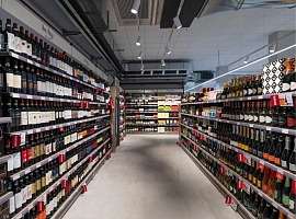 Etruria Retail ripropone i "Momenti Divini" per scoprire il reparto enoteca nei suoi store
