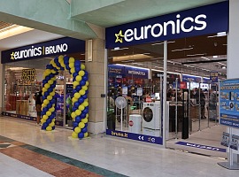 Euronics Bruno compie 90 anni e festeggia il traguardo con il