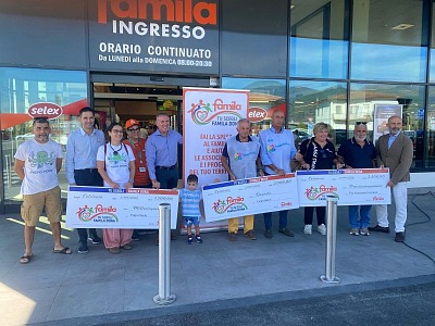 Il Famila di Calcinaia (Pi) raccoglie 7.000 euro con “La spesa che aiuta il territorio” Il Famila di Calcinaia (Pi) raccoglie 7.000 euro con “La spesa che aiuta il territorio”