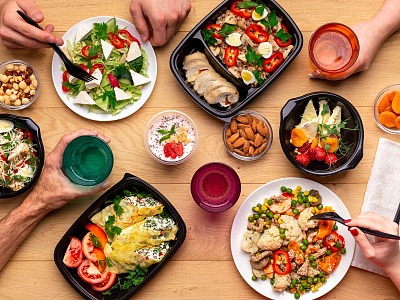 Piatti pronti: nuove ricette, gusto e salute in pochi minuti Piatti pronti: nuove ricette, gusto e salute in pochi minuti