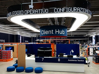 Unieuro inaugura a Lissone (Mb) il suo nuovo format con il Client Hub e l