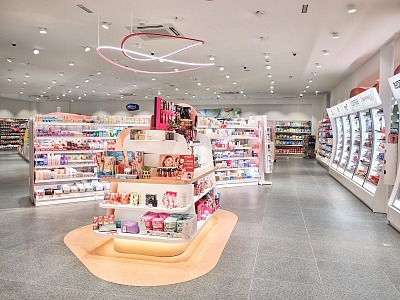 Dm apre il primo store ad Antegnate (Bg) all’interno del Centro Commerciale Gran Shopping