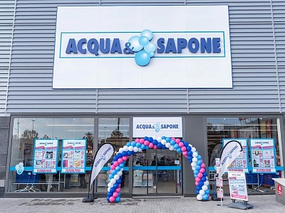 Cesar inaugura un nuovo punto vendita Acqua & Sapone nel cuore di Caserta