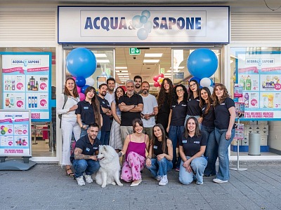 Cesar rafforza la sua presenza in Spagna inaugurando due punti vendita Acqua & Sapone