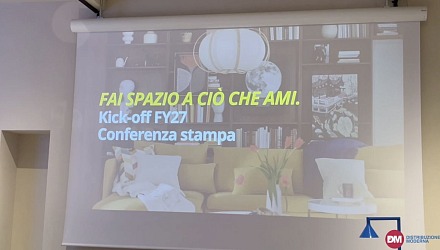 Ikea festaggia i 30 anni della borsa Frakta
